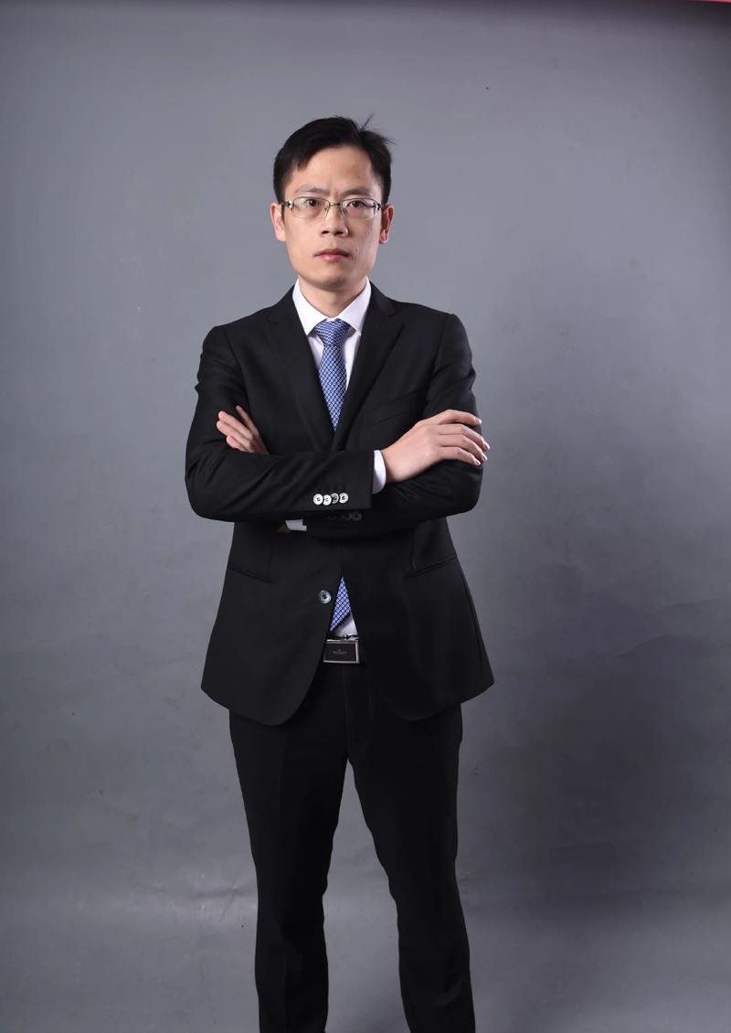 邹建军 动态图形设计负责人